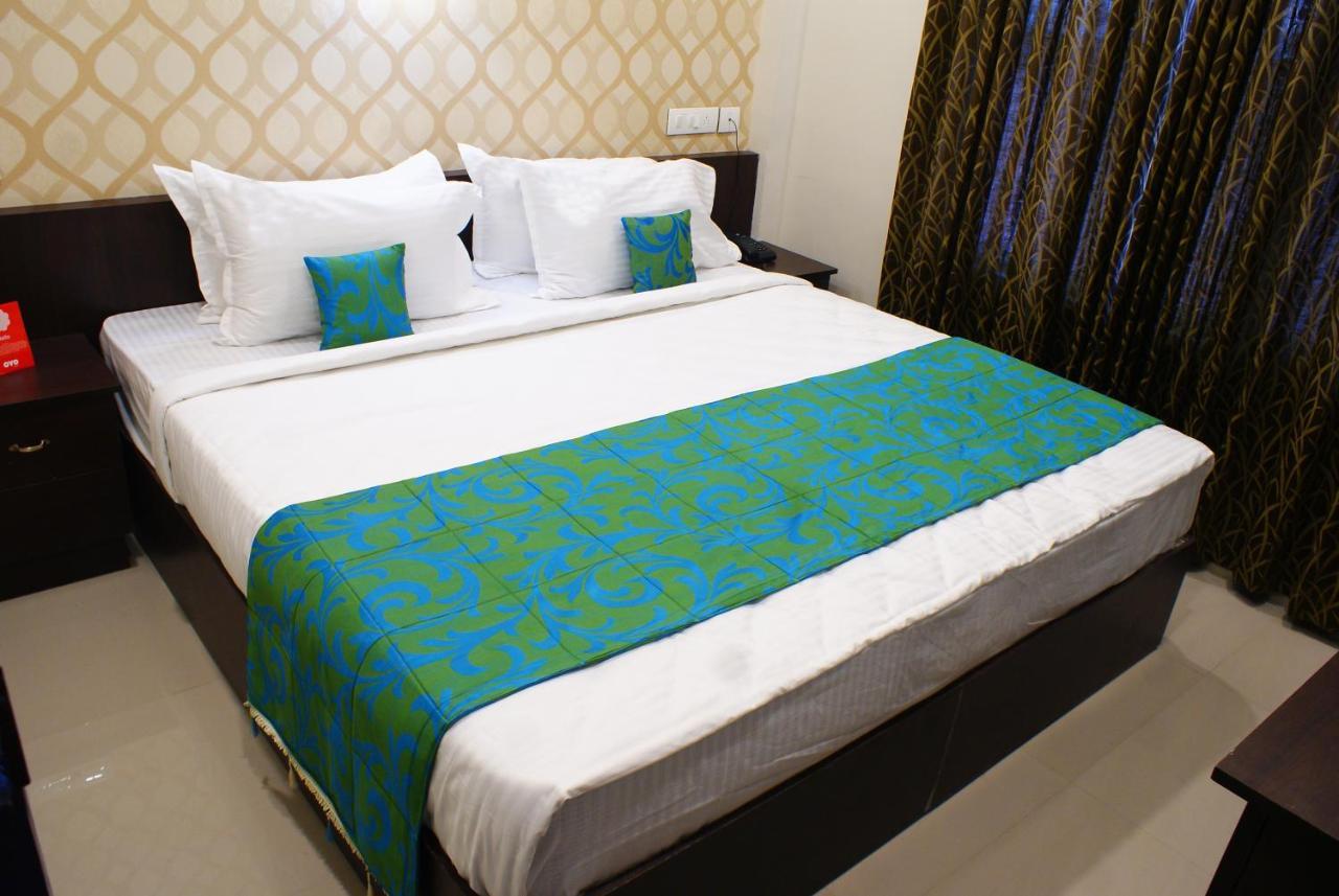 Collection O 8267 Galaxy Inn Kochi Екстериор снимка
