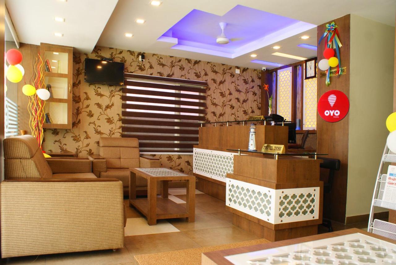 Collection O 8267 Galaxy Inn Kochi Екстериор снимка