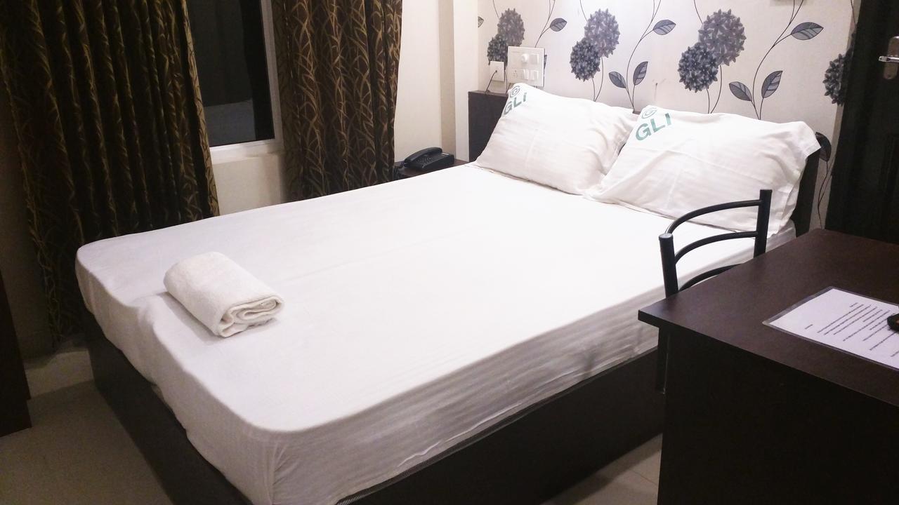 Collection O 8267 Galaxy Inn Kochi Екстериор снимка